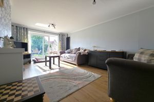Lounge / Diner- click for photo gallery